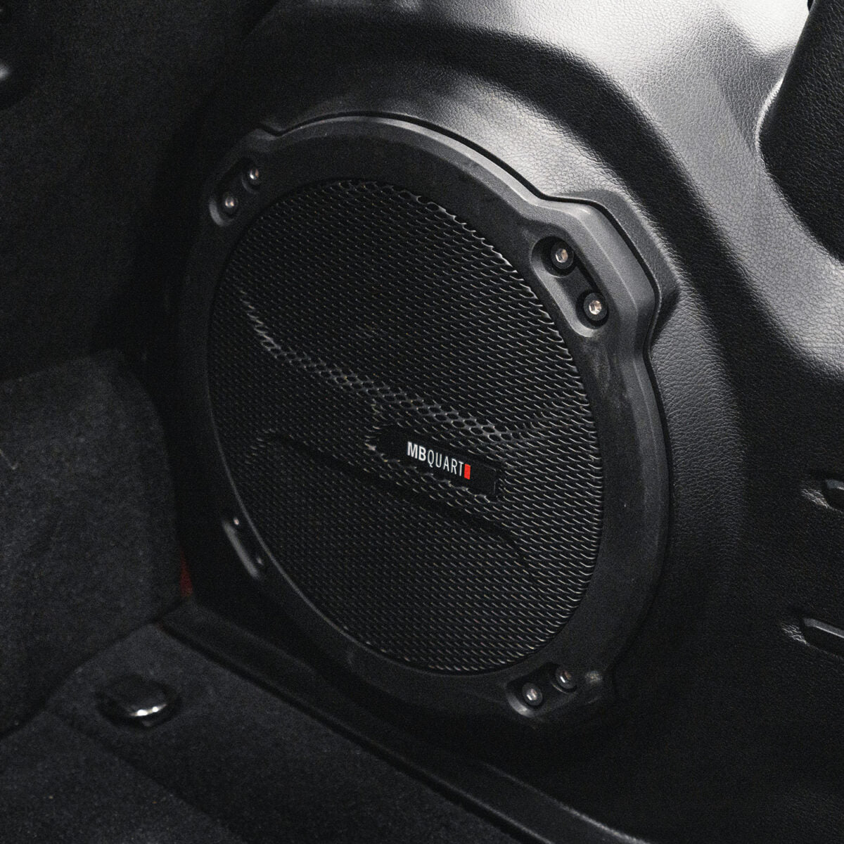 MBQJL-SUBR-1 400 Watt Jeep® Wrangler (JL) Tuned OEM Subwoofer Upgrade - installed jeep woofer