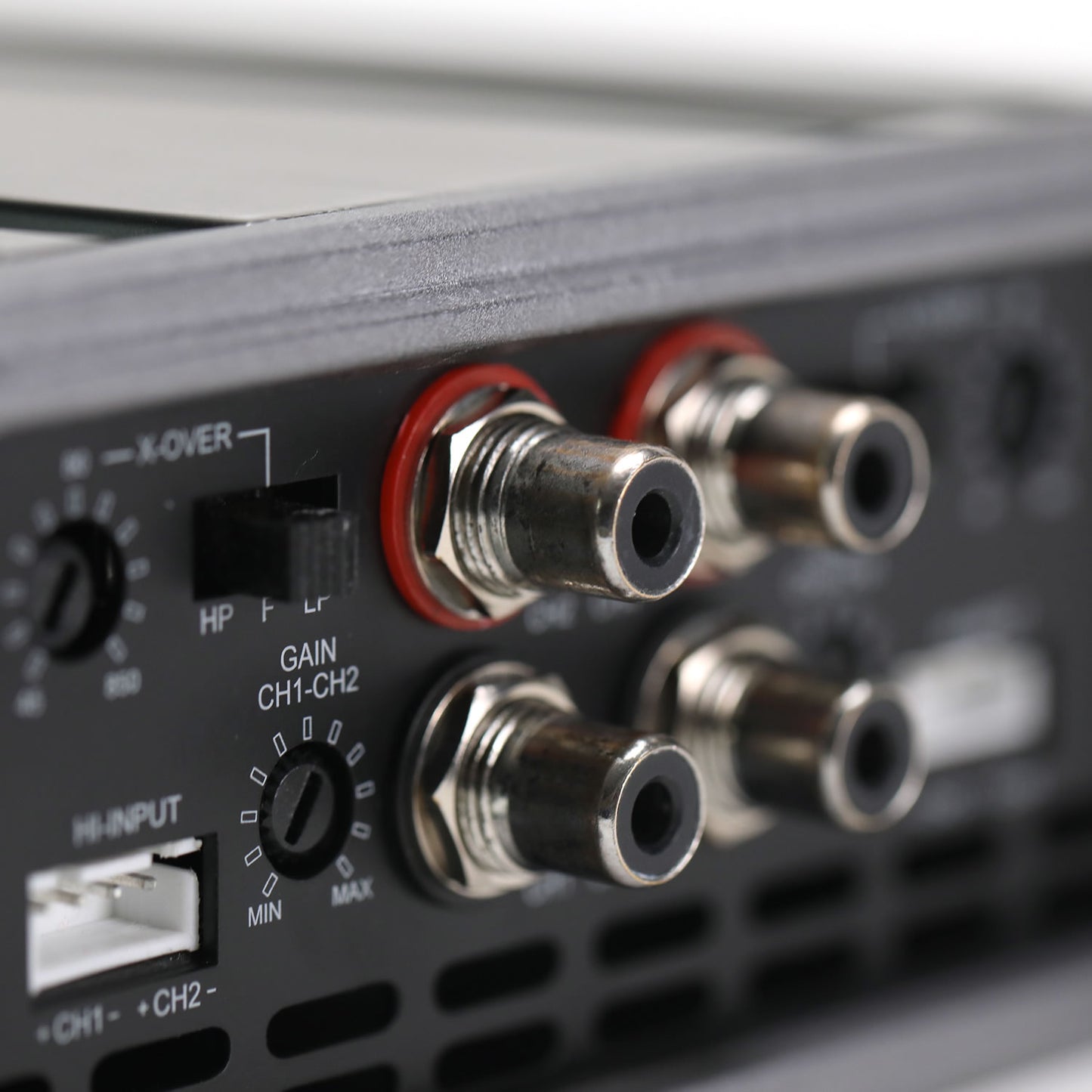 MB Quart PA1-2400.4 Premium Pro 2400W 4-Channel Class D Amplifier – High Power Compact Car Audio Amp