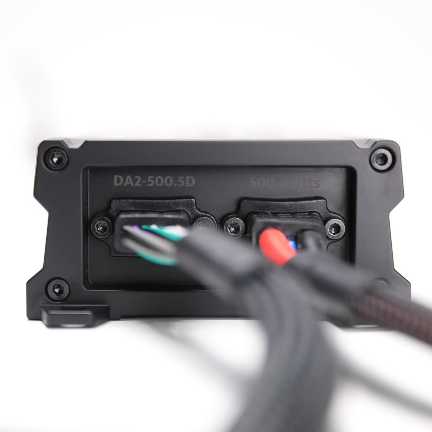 MBQuart Discus DA2-500.5D Amp input