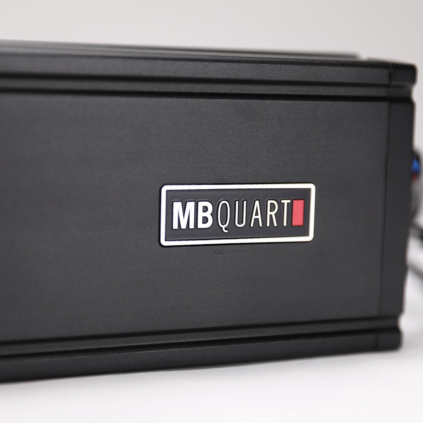 MBQuart Discus DA2-500.5D Amp logo