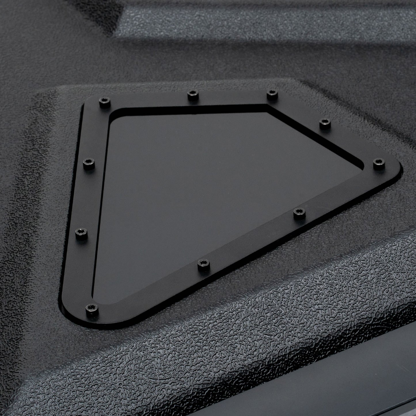 MB Quart - MBQRG2-S7R - 7 Speaker Polaris RANGER Audio Roof with 7 Inch LED Source Unit and Light Bar