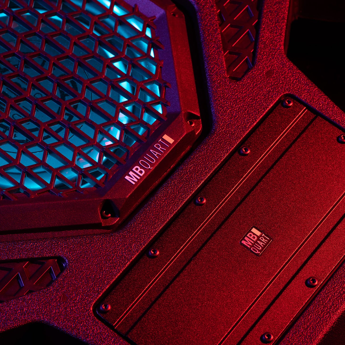 MB Quart - MBQRG2-S7R - 7 Speaker Polaris RANGER Audio Roof with 7 Inch LED Source Unit and Light Bar